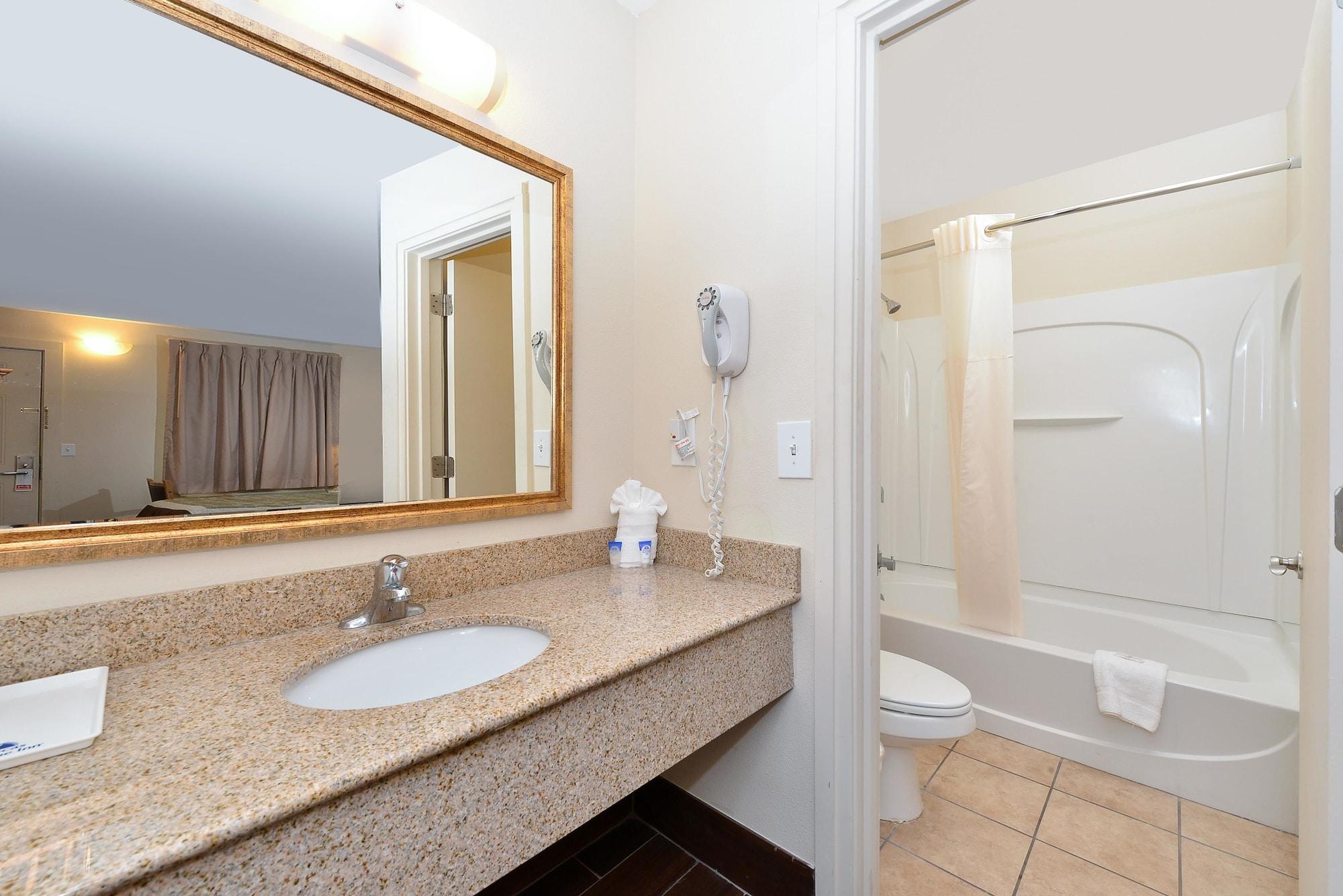 Americas Best Value Inn Near Downtown Nashville Buitenkant foto